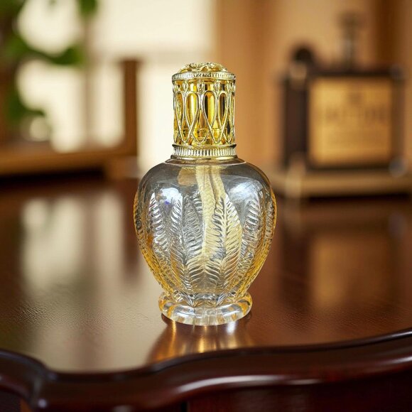 Unbranded Other - Vintage Catalytic Fragrance Lamp with Gold Crown Fern Leaf Glass Effusion Lamp
